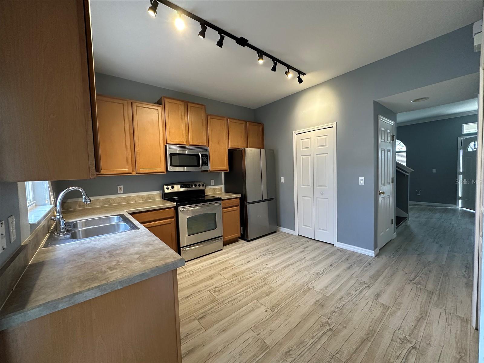 6308 LAKE SMITH CIR, WINDERMERE, FL — photo 10