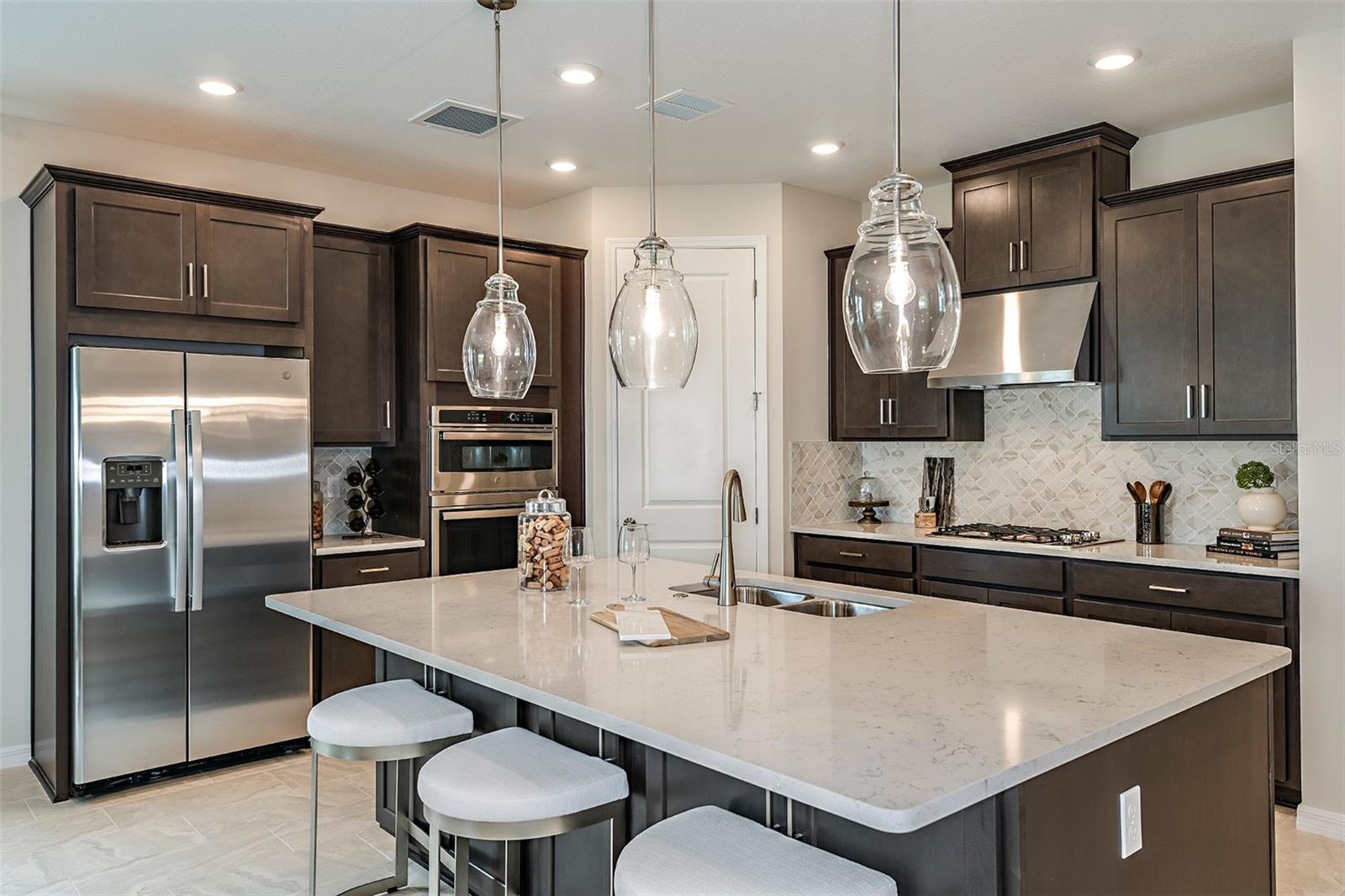 712 SKY SHADE DR, APOLLO BEACH, FL — photo 5