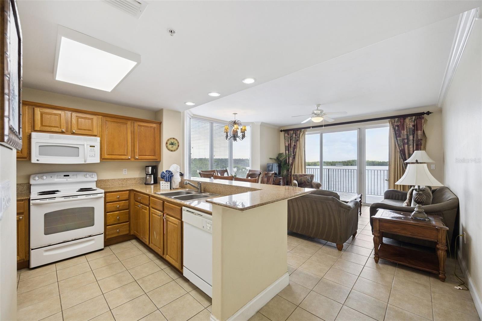 13427 BLUE HERON BEACH DR #301, ORLANDO, FL — photo 9