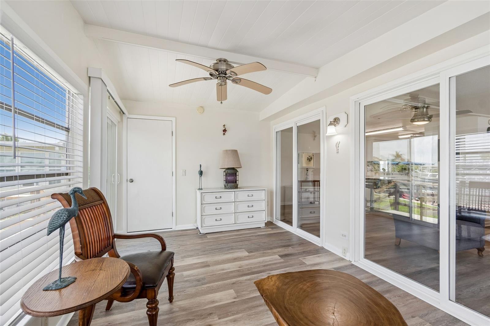 7186 MOUNT ARLINGTON DR NE #421, ST PETERSBURG, FL — photo 29
