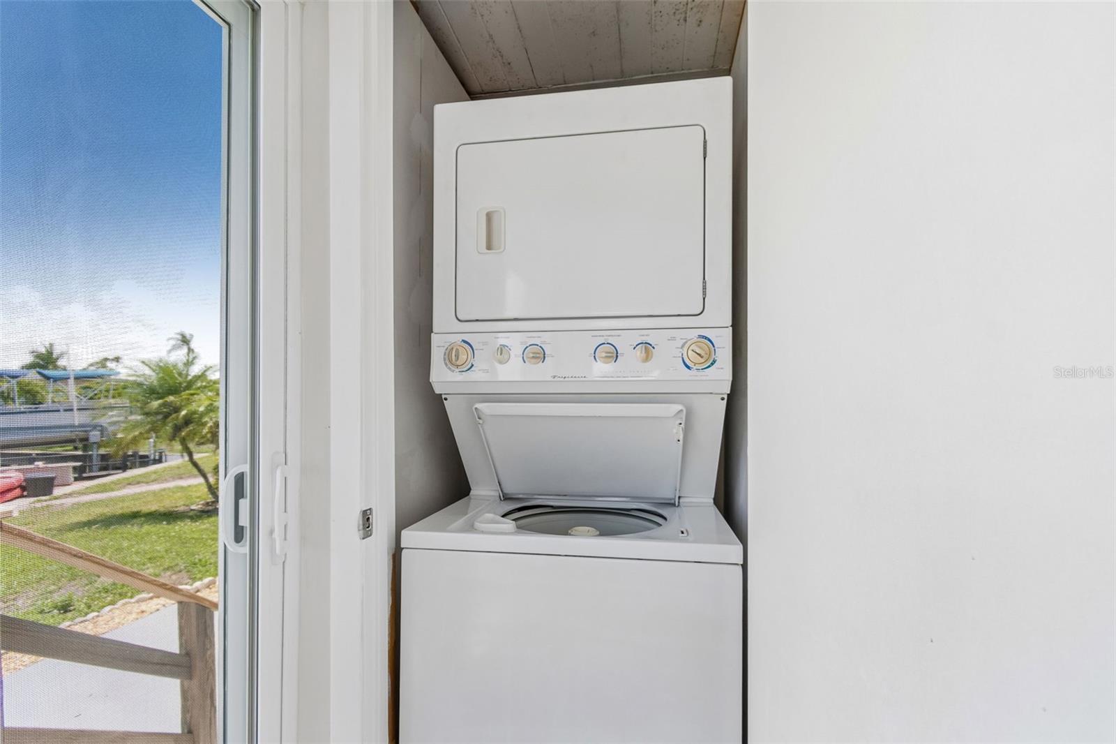 7186 MOUNT ARLINGTON DR NE #421, ST PETERSBURG, FL — photo 30