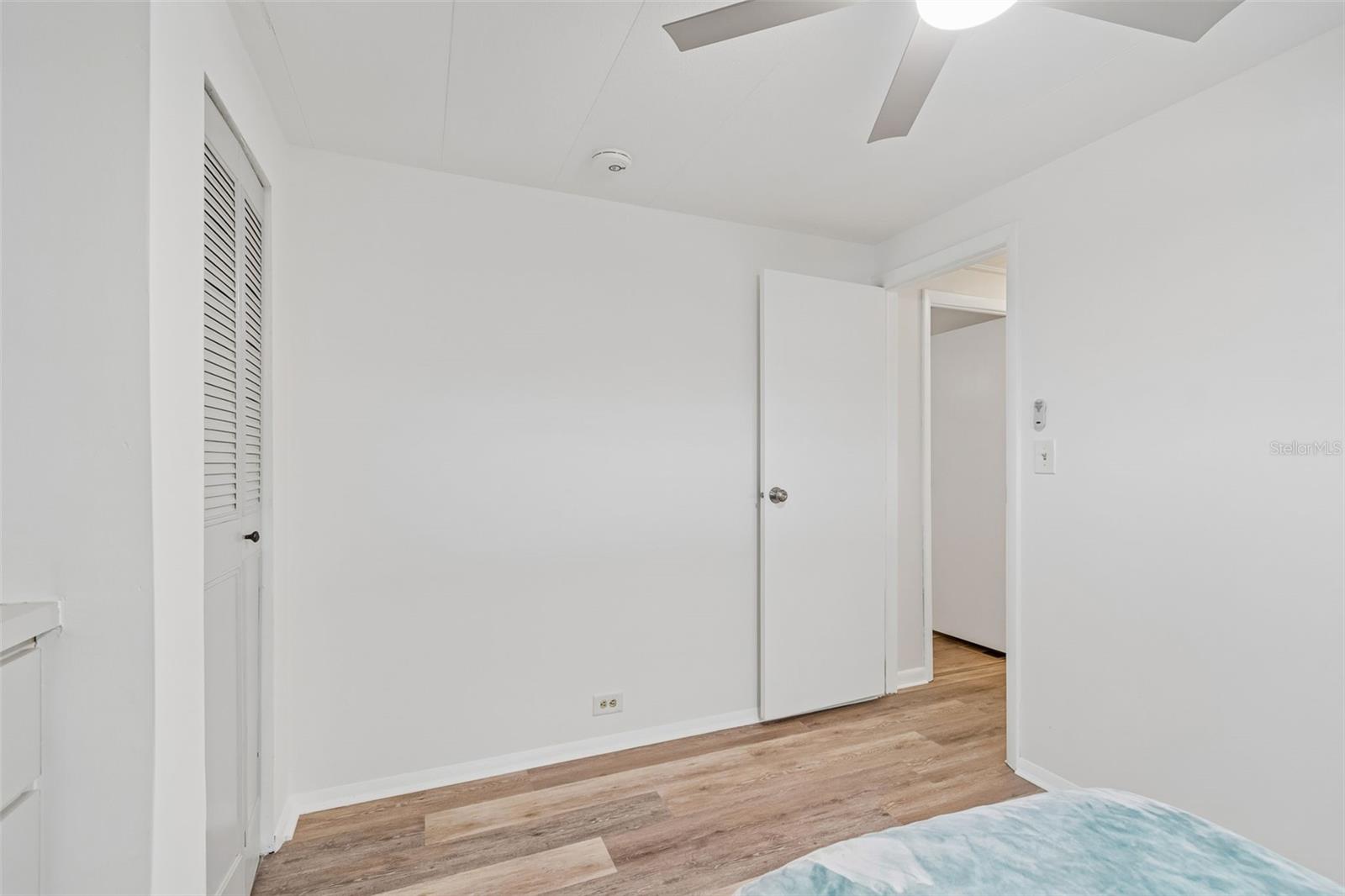 7186 MOUNT ARLINGTON DR NE #421, ST PETERSBURG, FL — photo 46