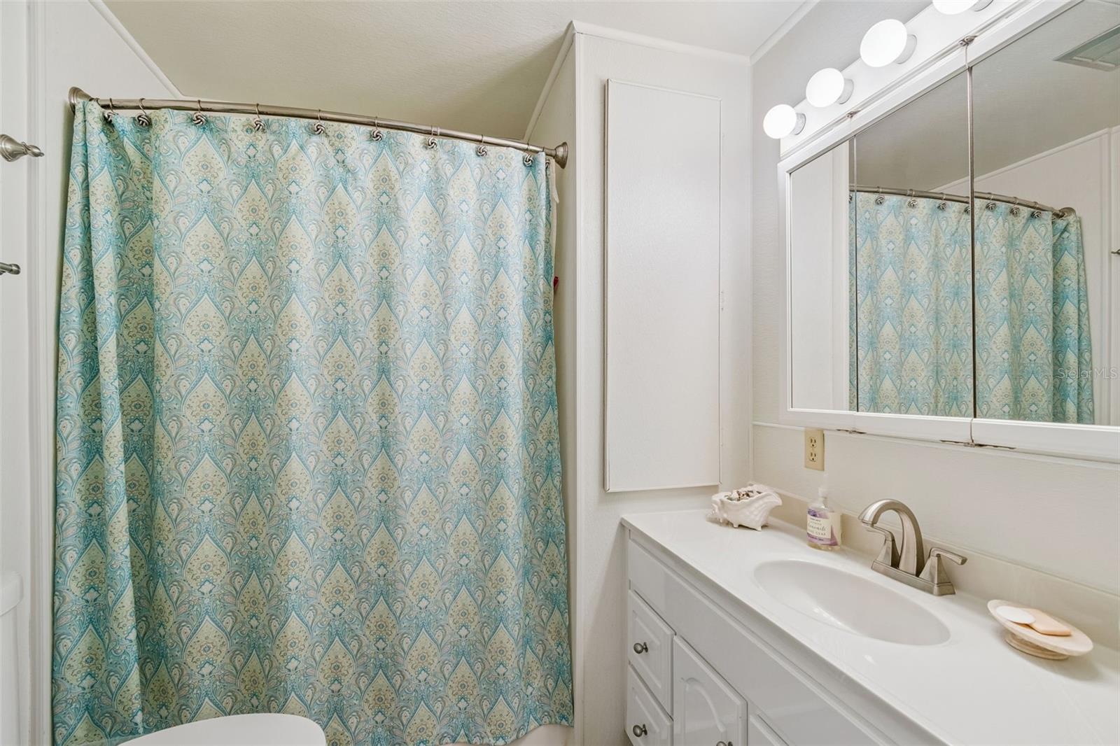 7186 MOUNT ARLINGTON DR NE #421, ST PETERSBURG, FL — photo 48