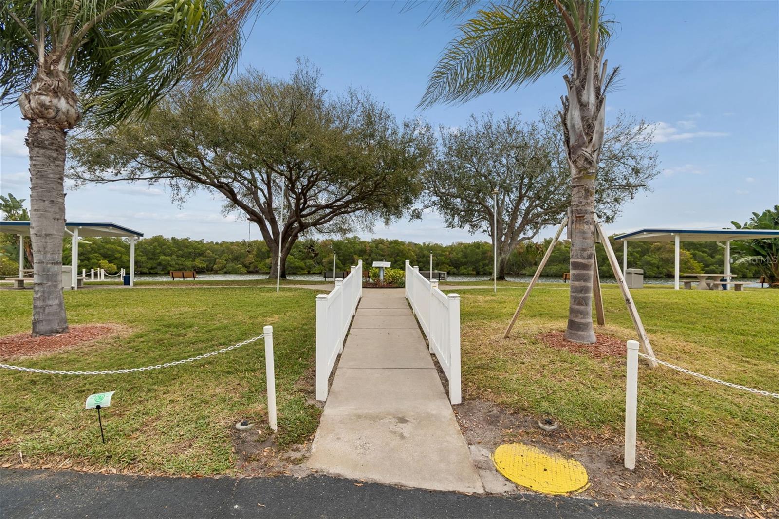 7186 MOUNT ARLINGTON DR NE #421, ST PETERSBURG, FL — photo 82