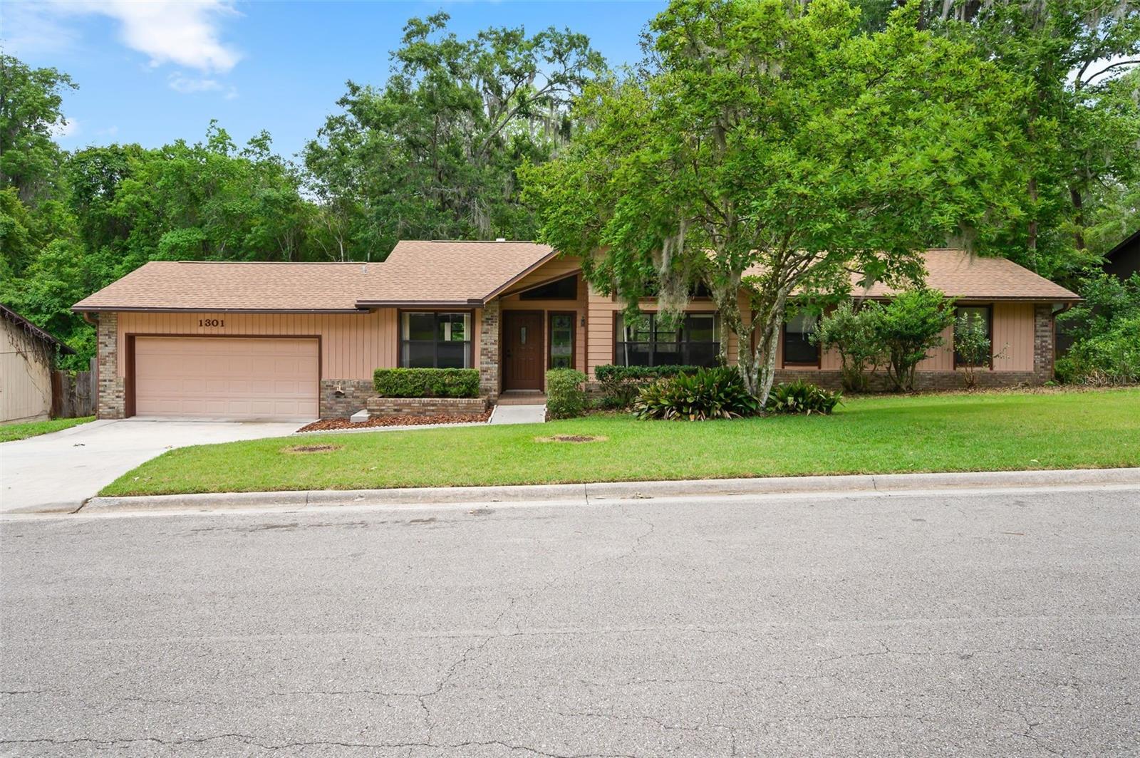 1301 NW 94TH ST, GAINESVILLE, FL