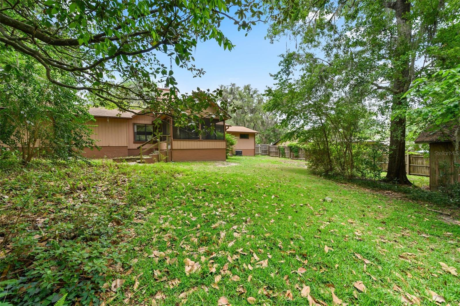 1301 NW 94TH ST, GAINESVILLE, FL — photo 21