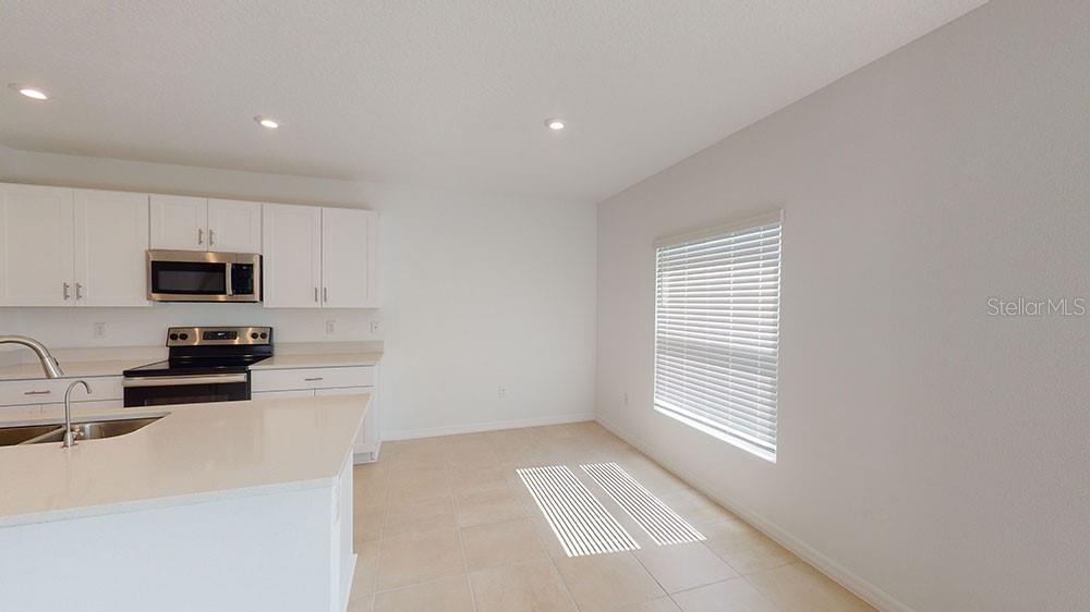 6753 EQUINOX LN N, NORTH FORT MYERS, FL — photo 12