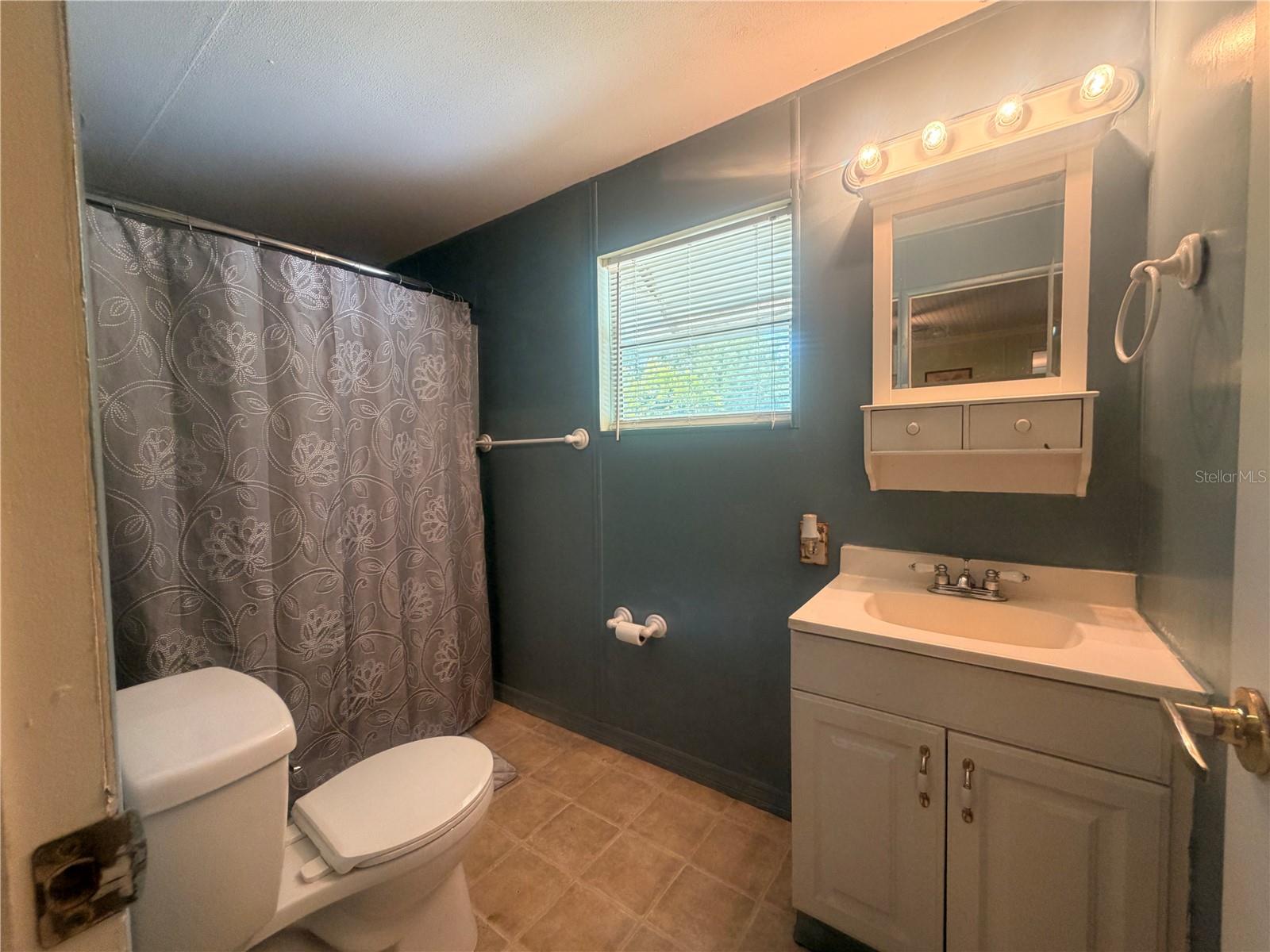 8582 W ADMIRAL BYRD LN, CRYSTAL RIVER, FL — photo 10