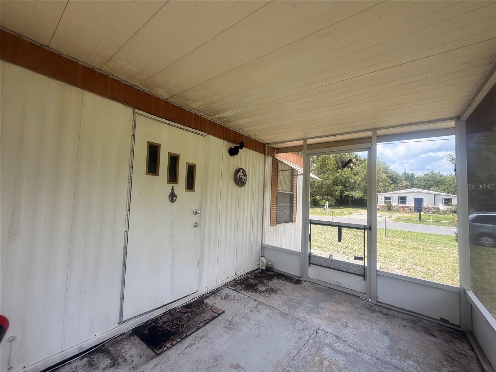 8582 W ADMIRAL BYRD LN, CRYSTAL RIVER, FL — photo 13