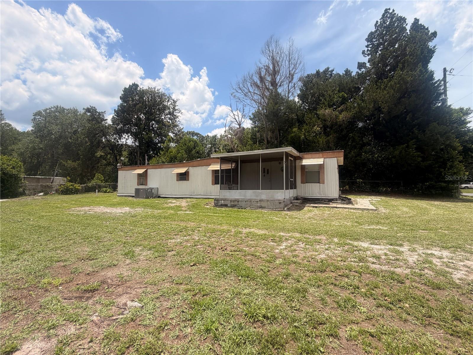 8582 W ADMIRAL BYRD LN, CRYSTAL RIVER, FL — photo 16