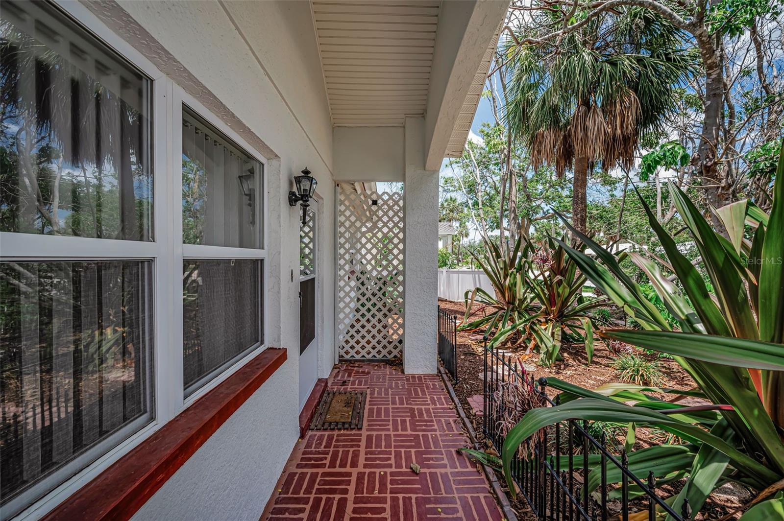 720 BRUCE AVE, CLEARWATER BEACH, FL — photo 7