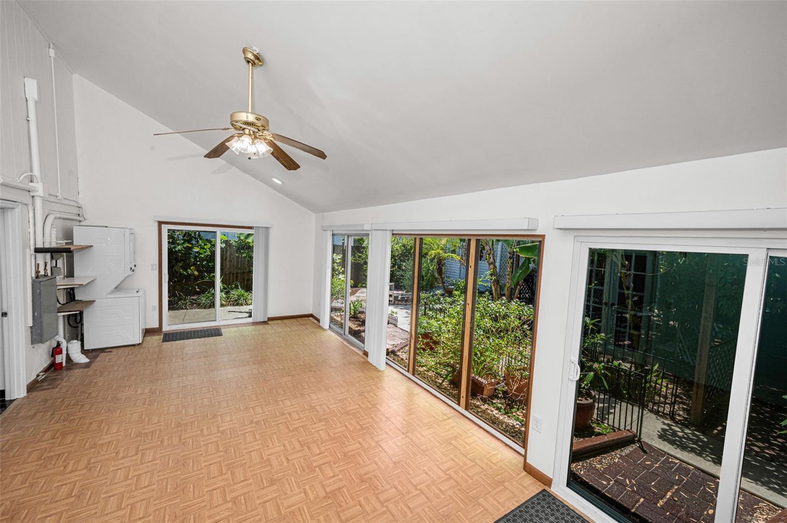 720 BRUCE AVE, CLEARWATER BEACH, FL — photo 21