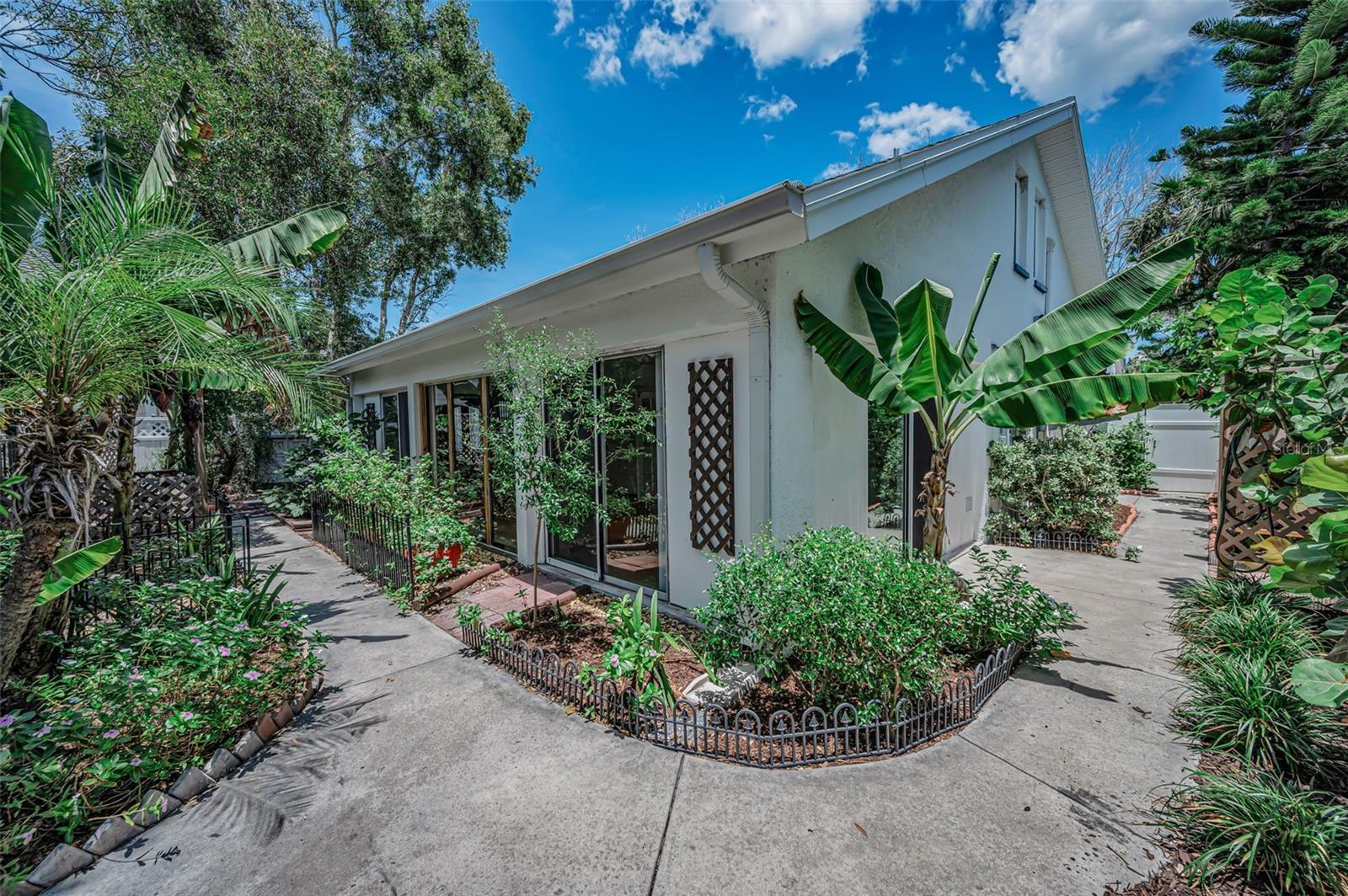 720 BRUCE AVE, CLEARWATER BEACH, FL — photo 38