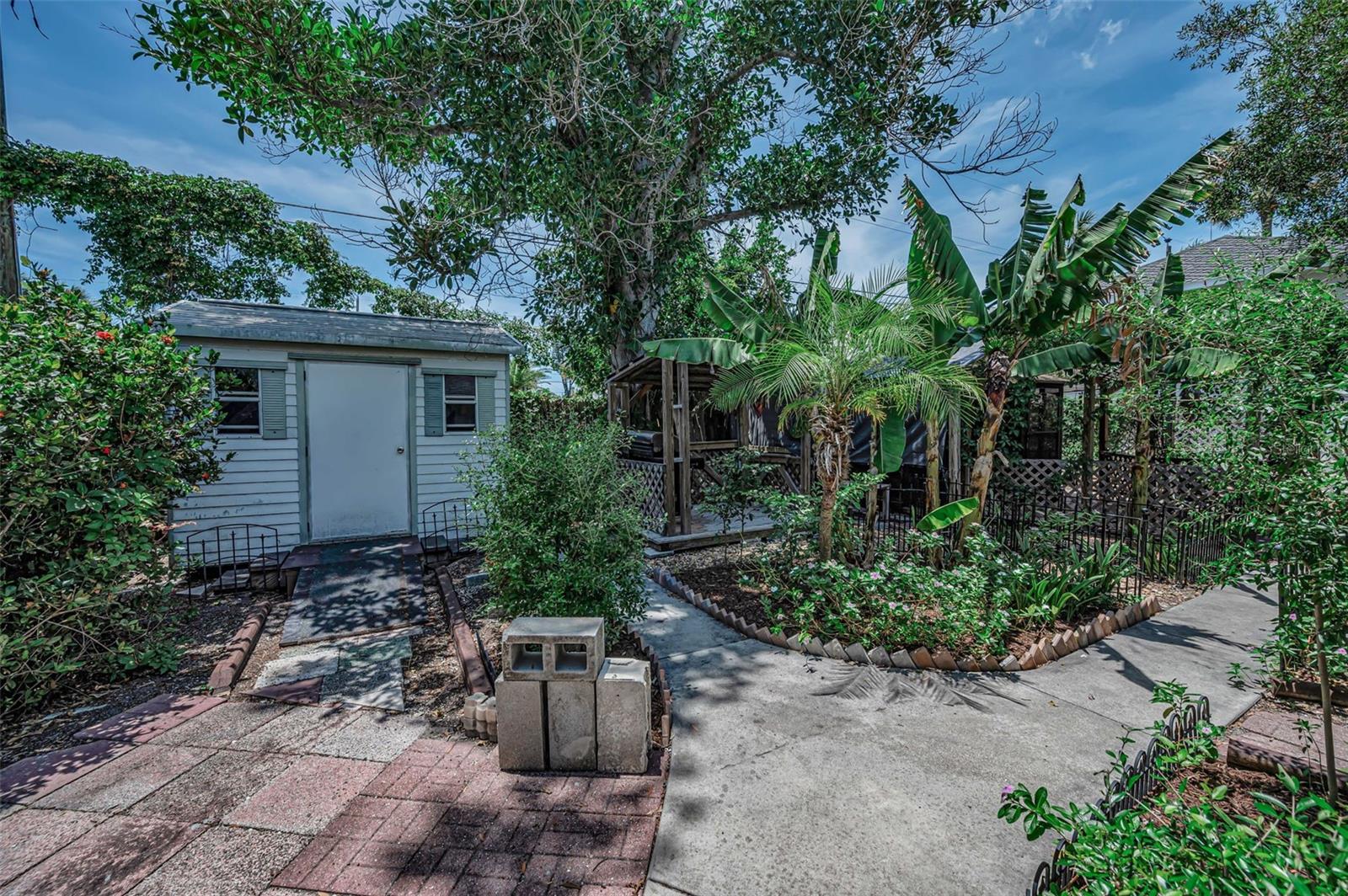 720 BRUCE AVE, CLEARWATER BEACH, FL — photo 50