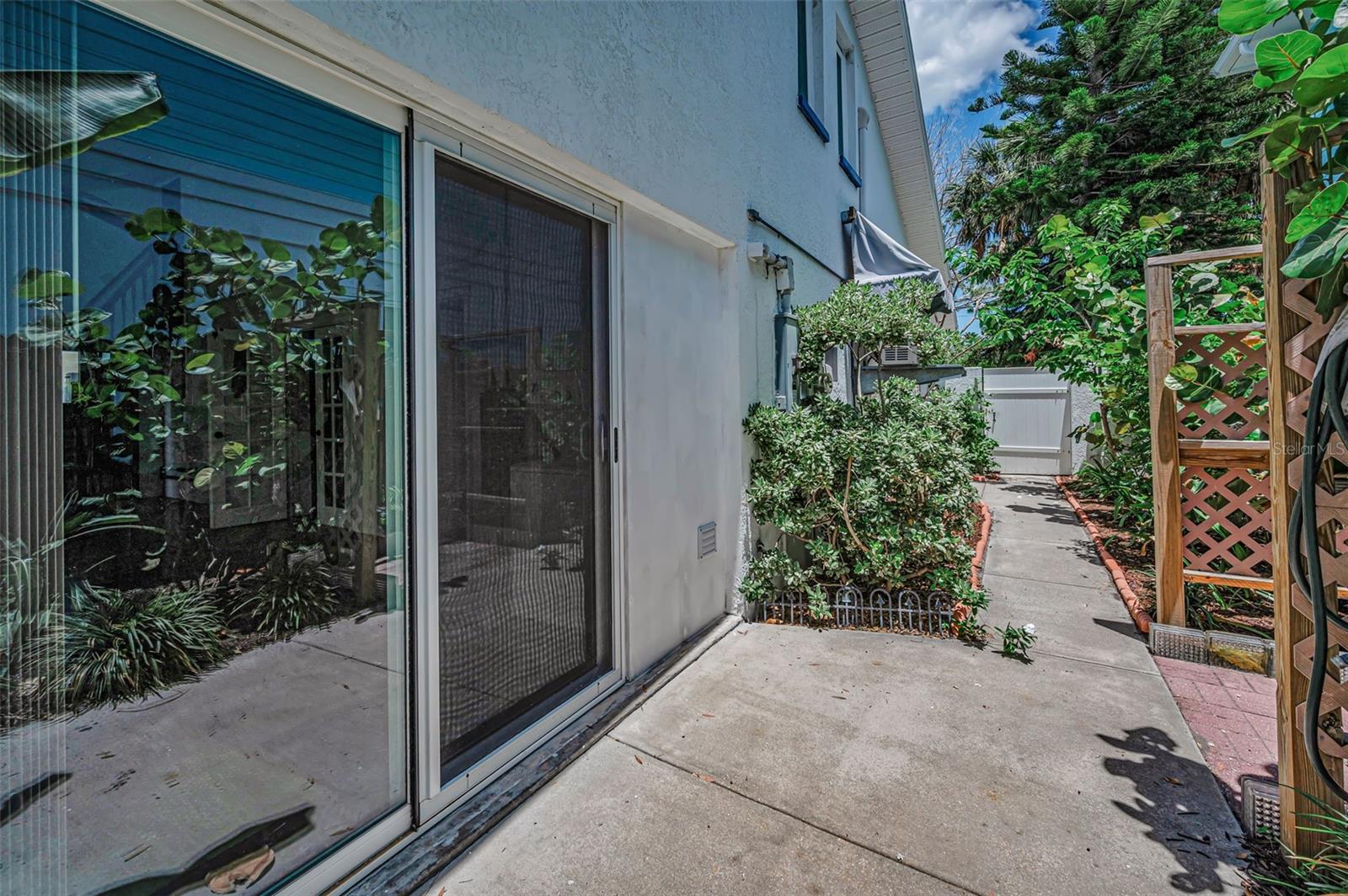 720 BRUCE AVE, CLEARWATER BEACH, FL — photo 54
