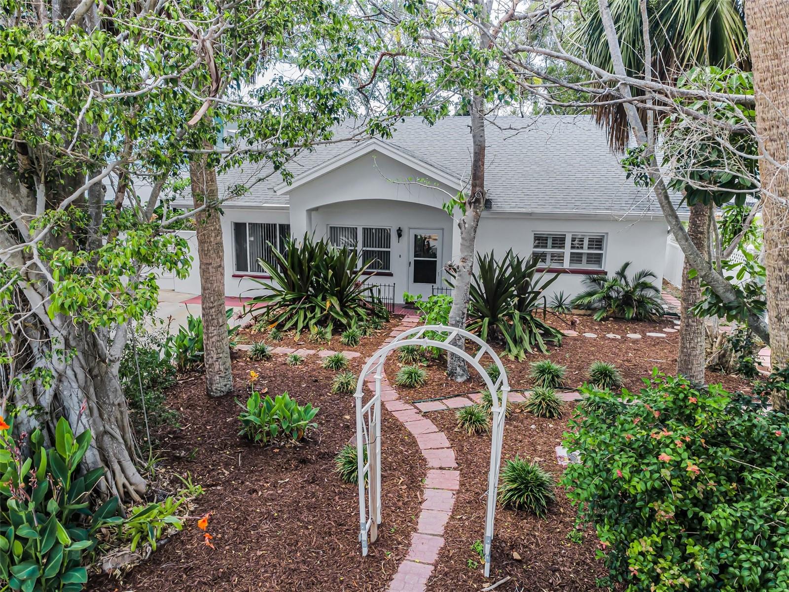 720 BRUCE AVE, CLEARWATER BEACH, FL — photo 69