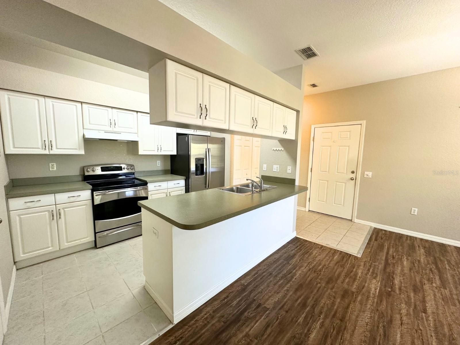 1005 EAGLE POND DR #1005, WINTER HAVEN, FL — photo 4