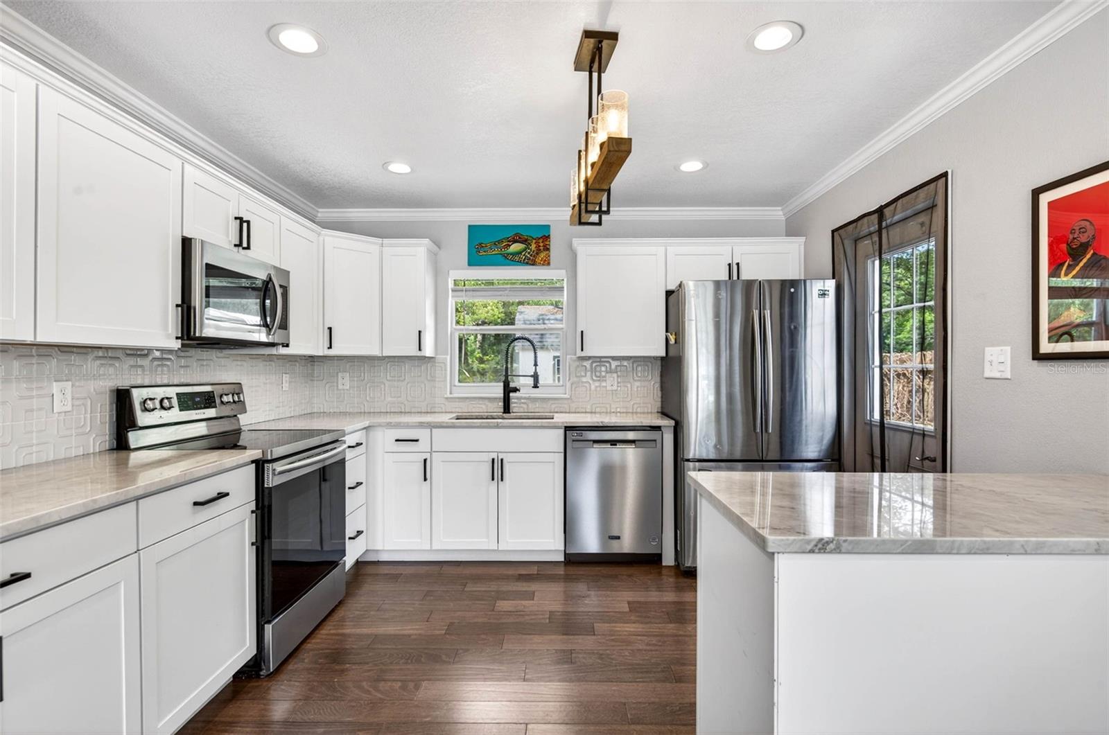 1610 E PARIS ST, TAMPA, FL — photo 9