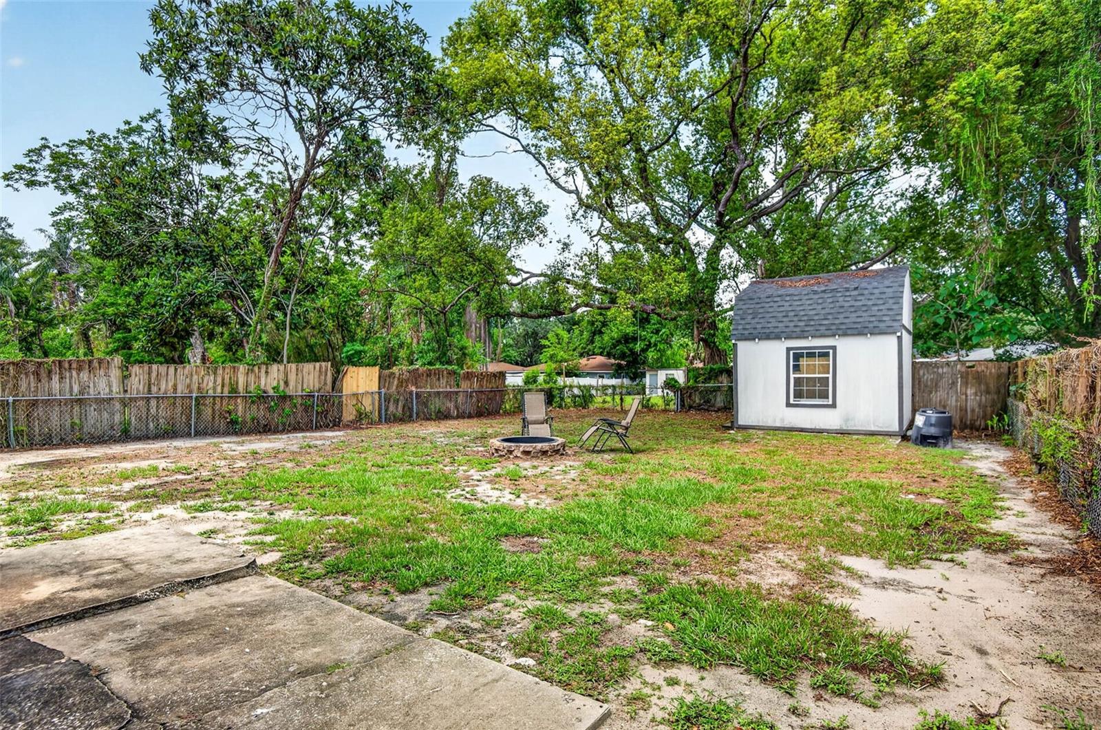 1610 E PARIS ST, TAMPA, FL — photo 31