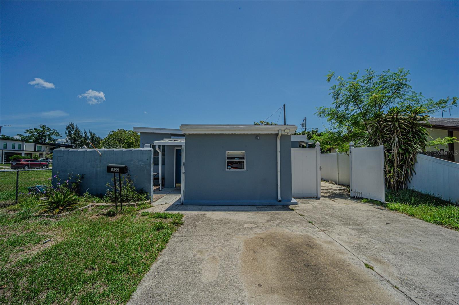 1627 28TH ST N, ST PETERSBURG, FL