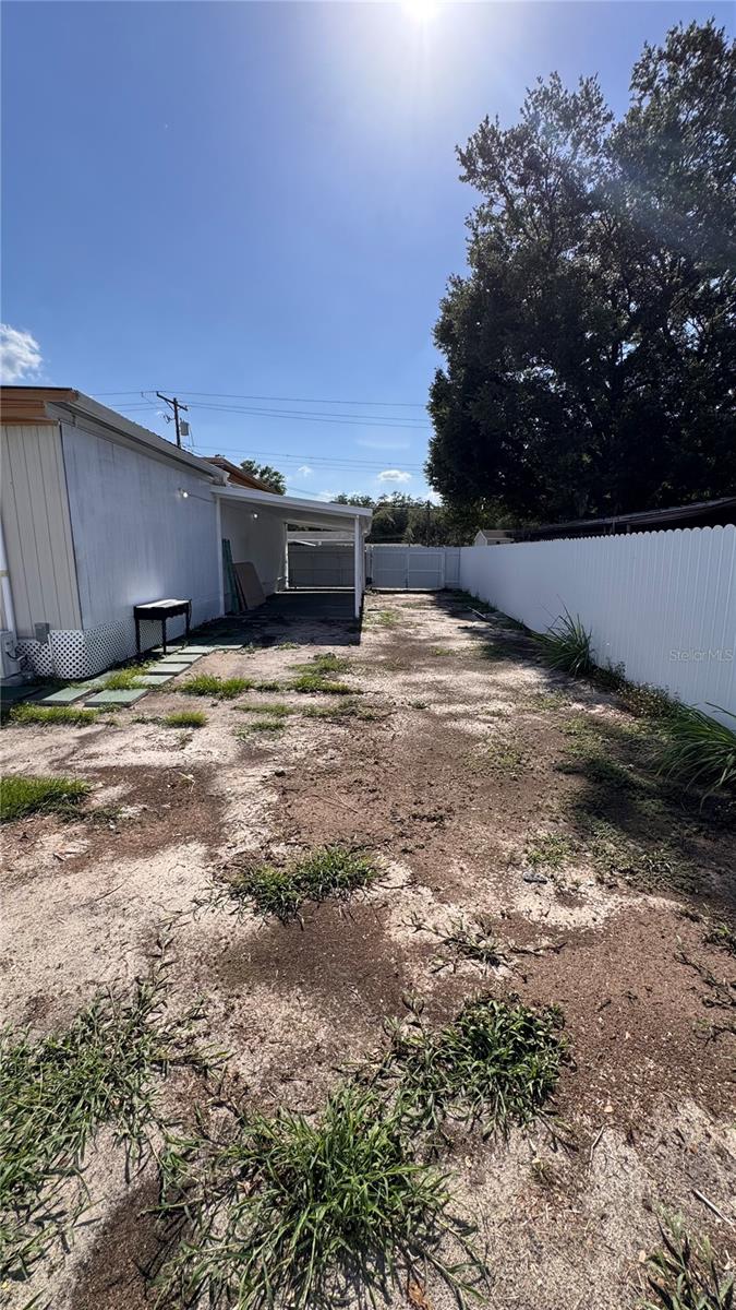 12909 FOUR OAKS RD, TAMPA, FL — photo 35