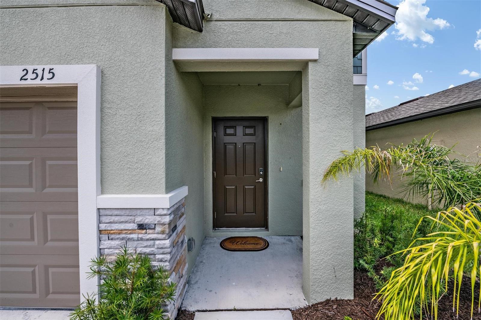 2515 VICTORIOUS FALLS AVE, PLANT CITY, FL — photo 3