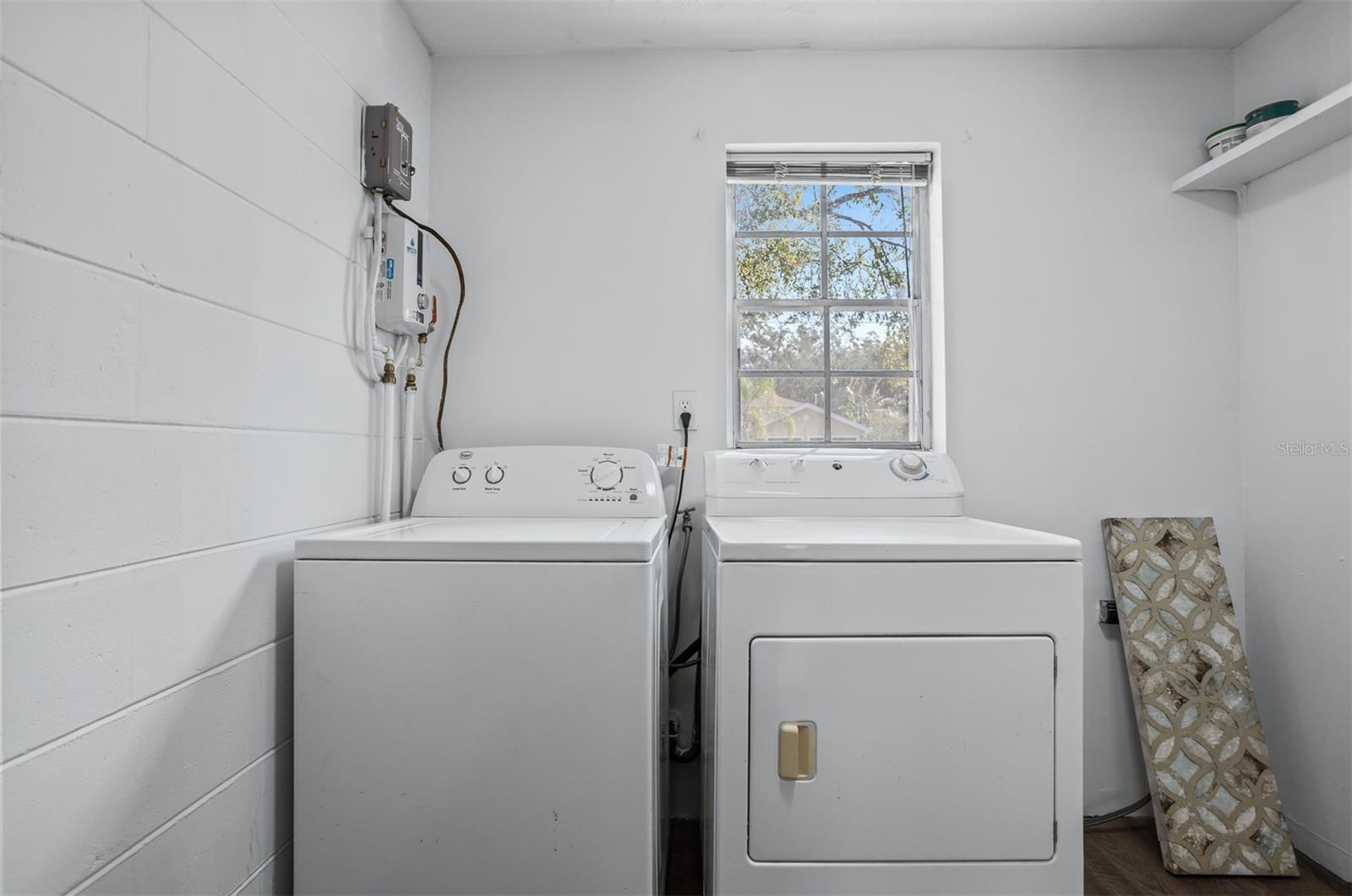 812 W WARREN AVE, TAMPA, FL — photo 14