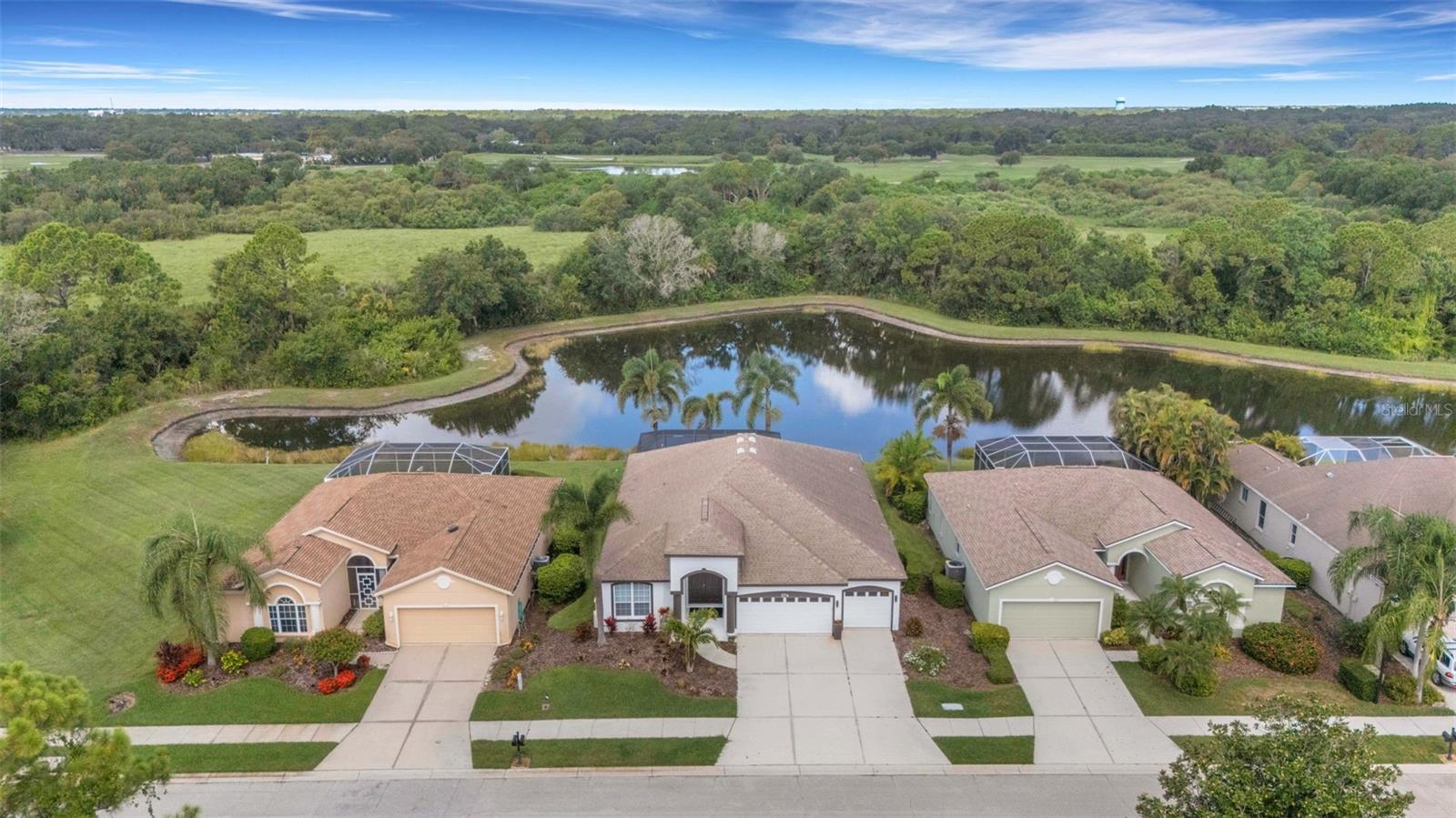 374 LONDONDERRY DR, SARASOTA, FL — photo 33