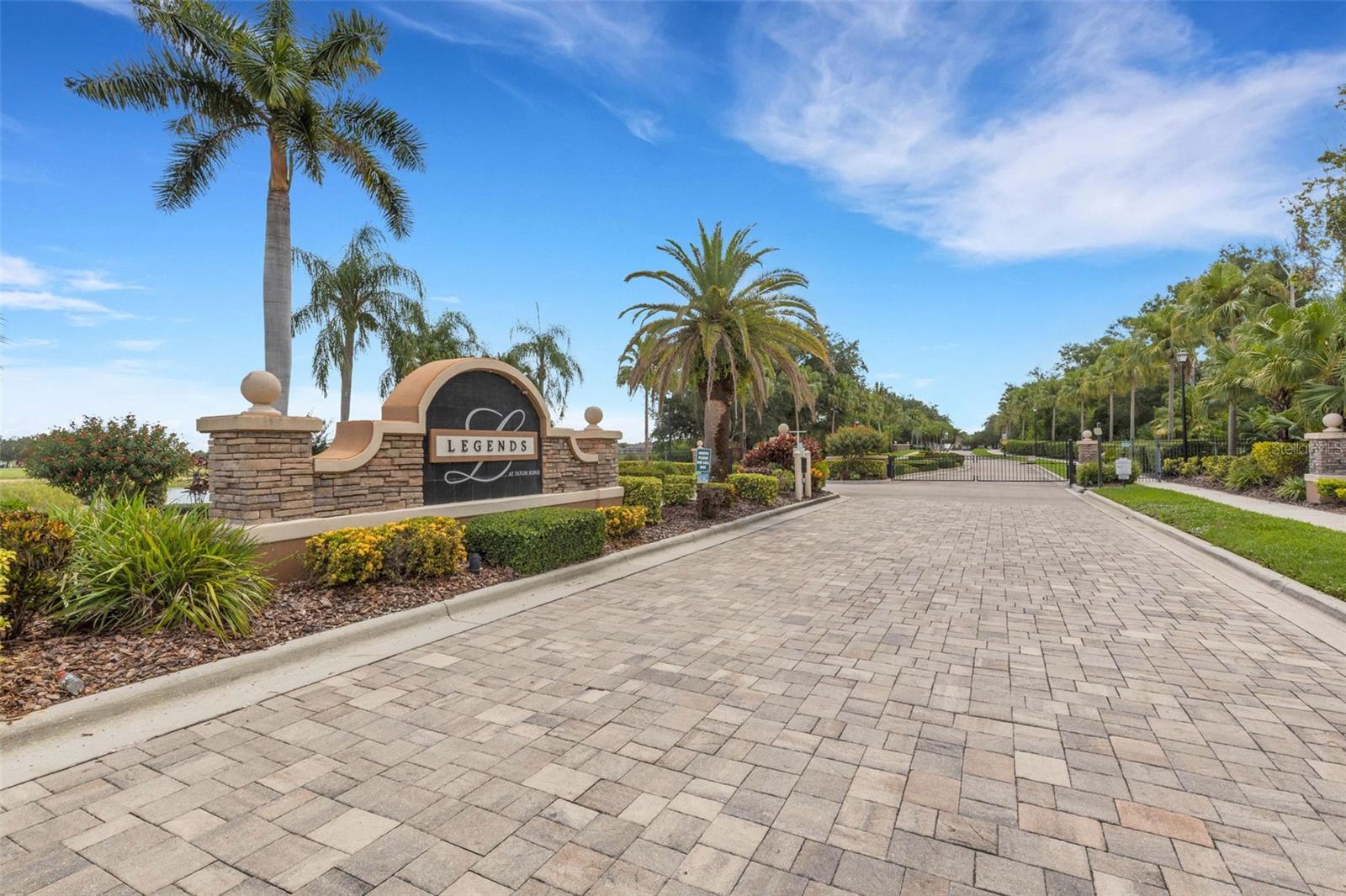 374 LONDONDERRY DR, SARASOTA, FL — photo 36
