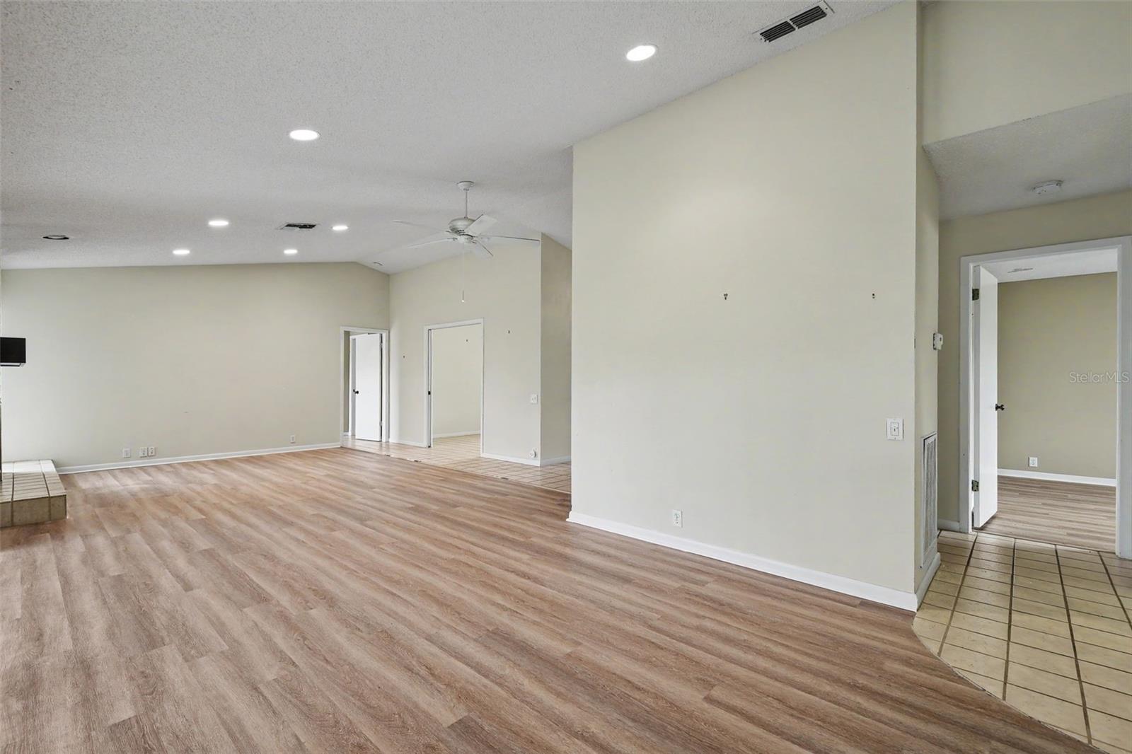 3723 SARAZEN DR, NEW PORT RICHEY, FL — photo 3