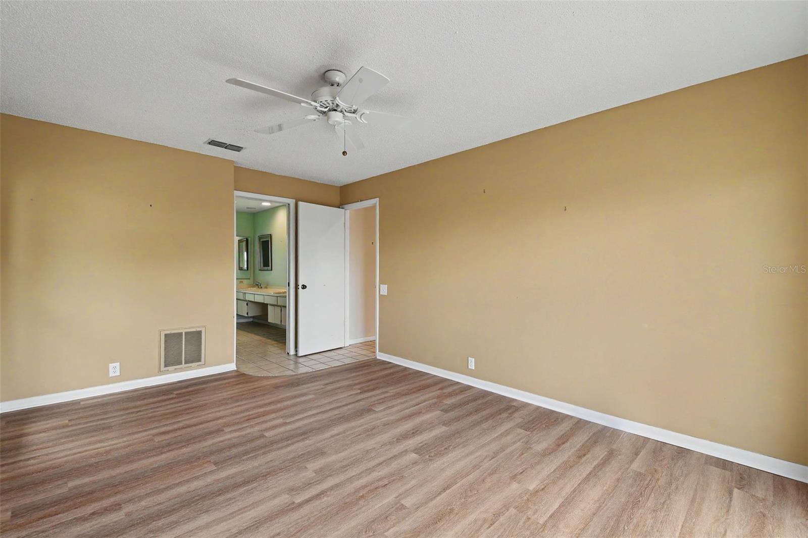 3723 SARAZEN DR, NEW PORT RICHEY, FL — photo 32