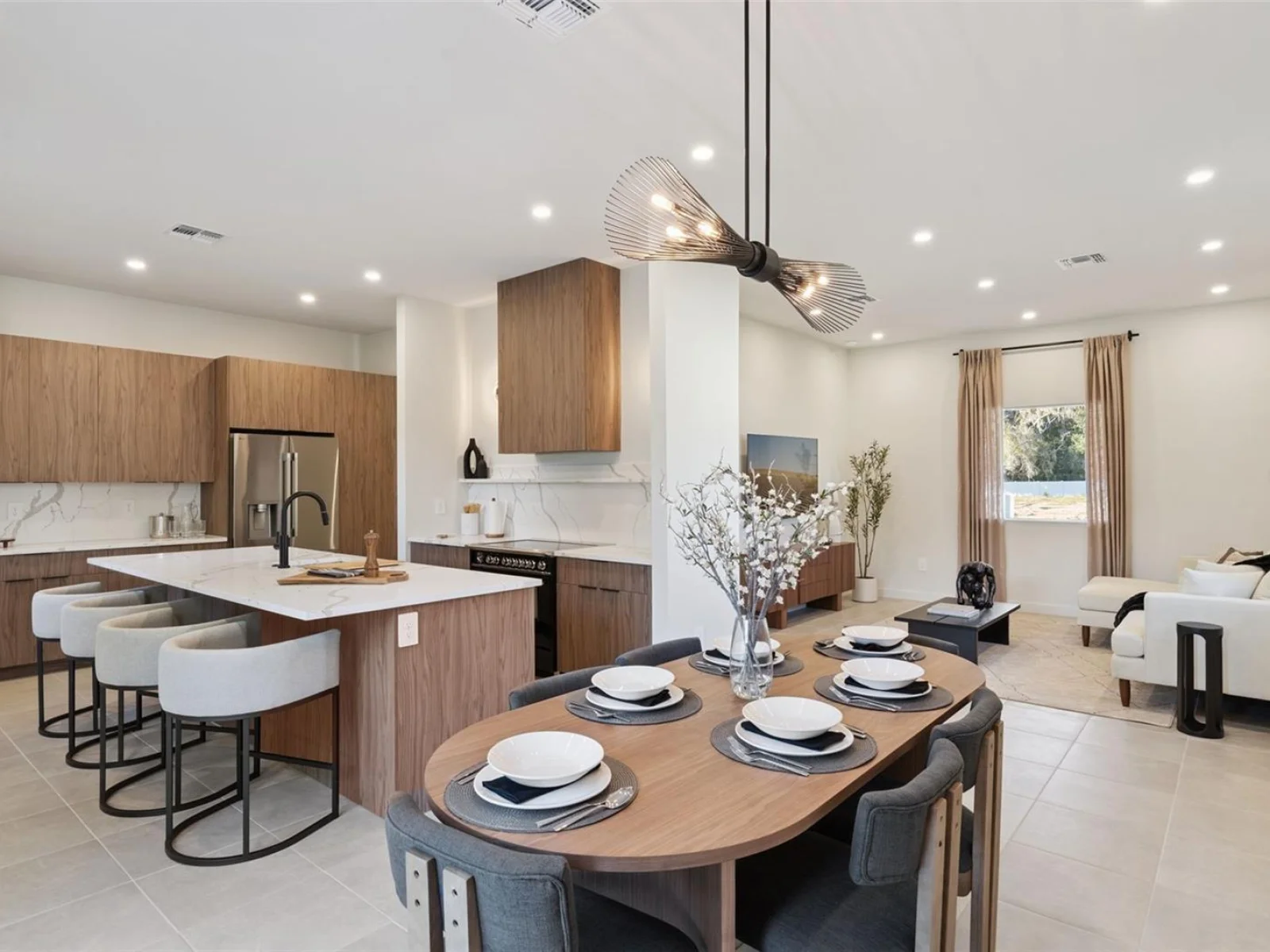 450 SKYFIELD CT, LADY LAKE, FL — photo 12