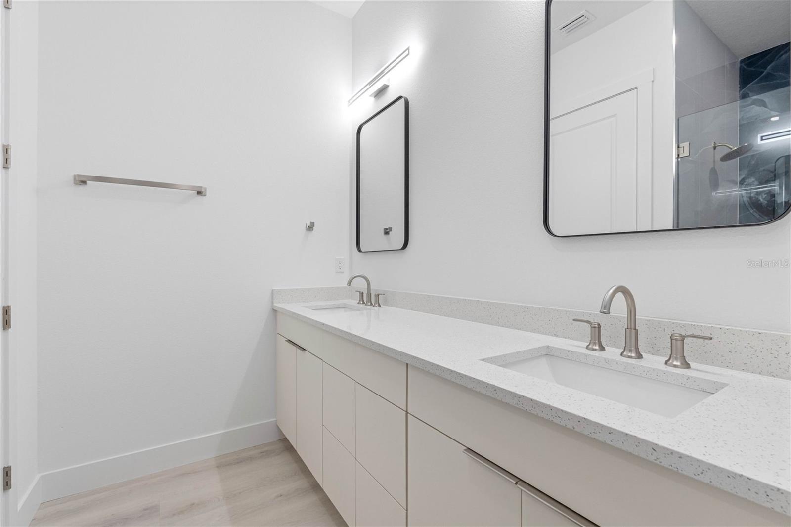 7015 N CENTRAL AVE #Unit D, TAMPA, FL — photo 11