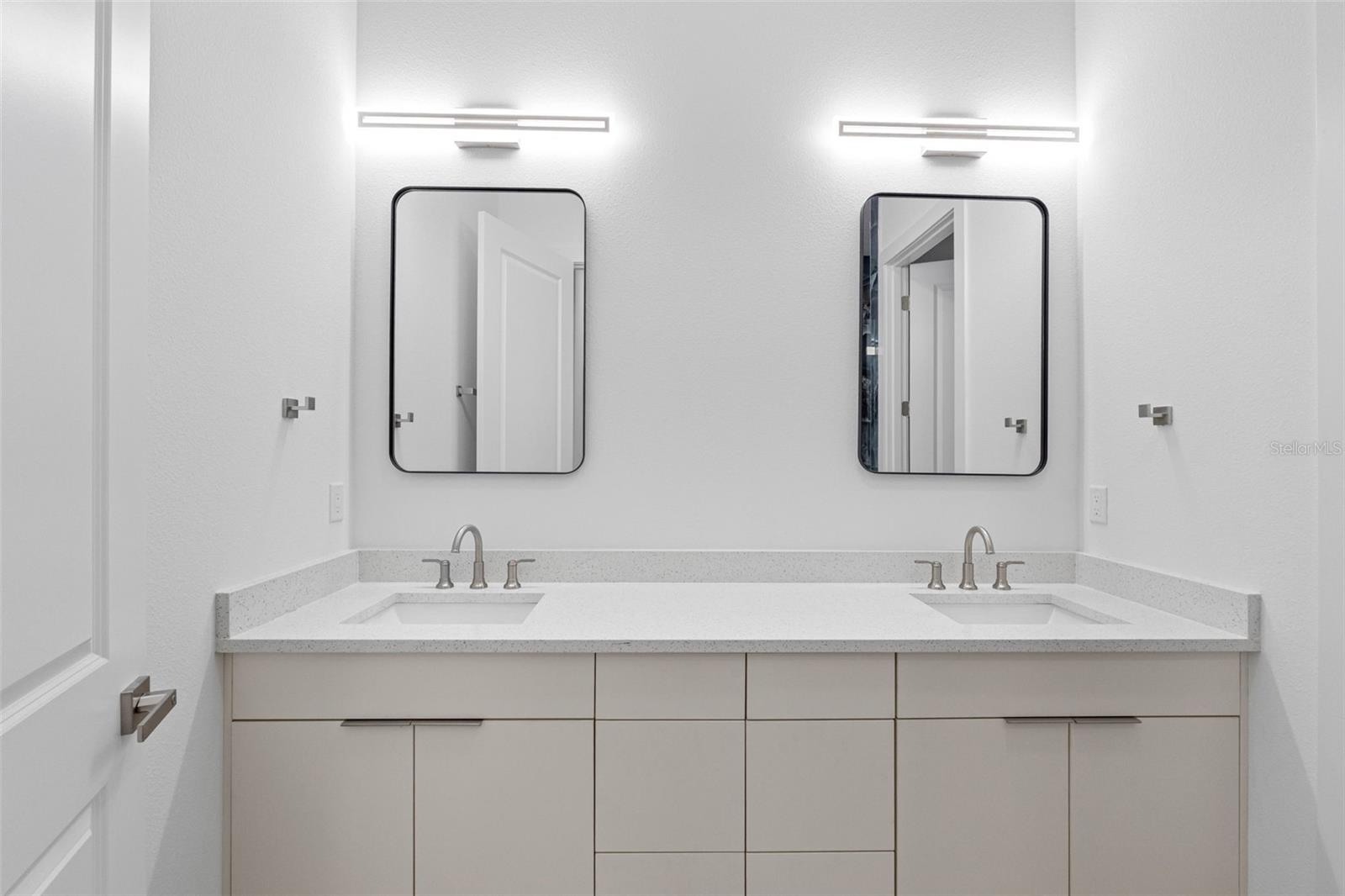 7015 N CENTRAL AVE #Unit D, TAMPA, FL — photo 13