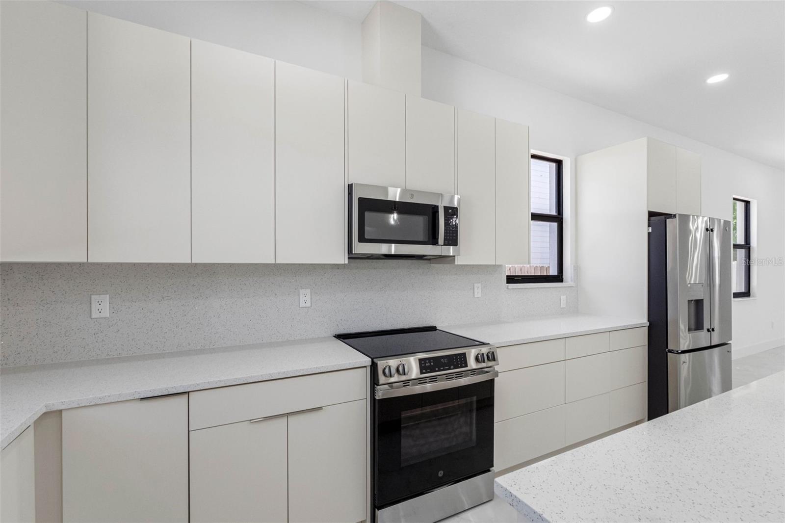 7015 N CENTRAL AVE #Unit D, TAMPA, FL — photo 30