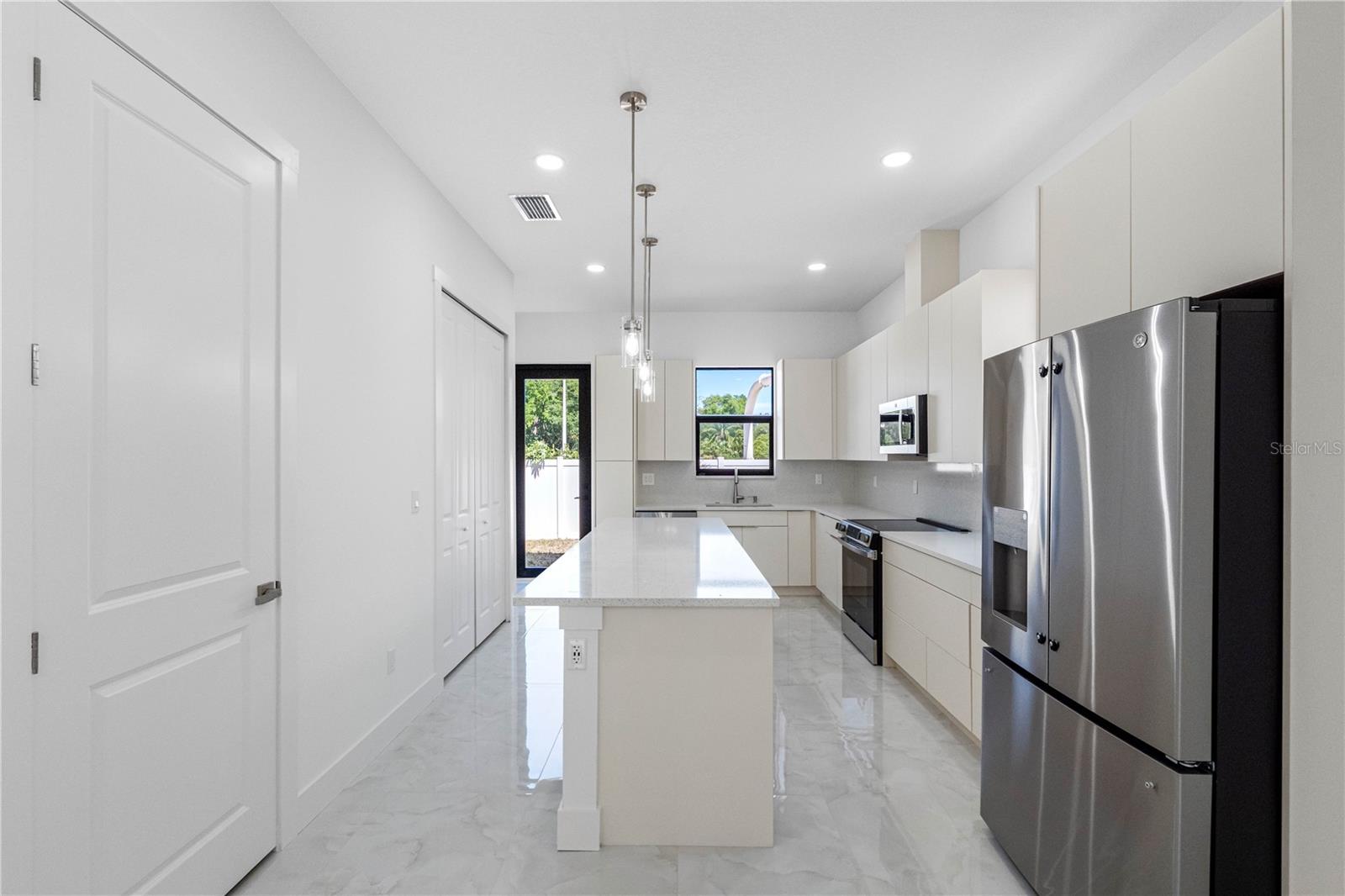 7015 N CENTRAL AVE #Unit D, TAMPA, FL — photo 34