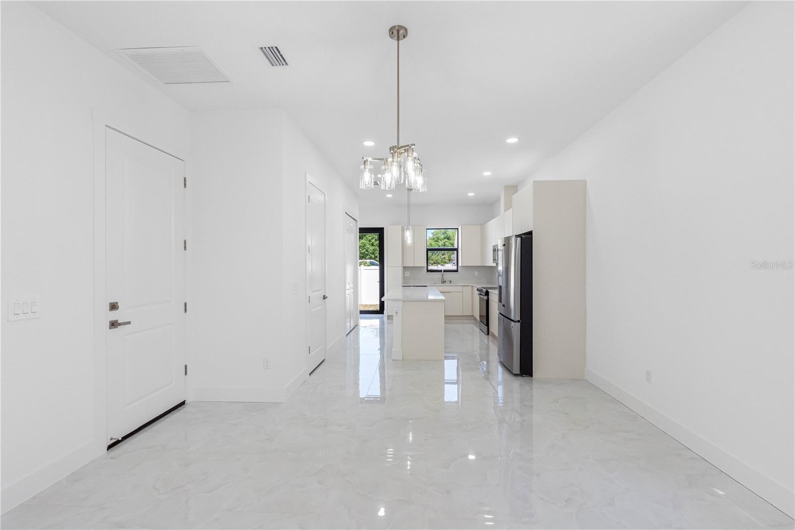 7015 N CENTRAL AVE #Unit D, TAMPA, FL — photo 37