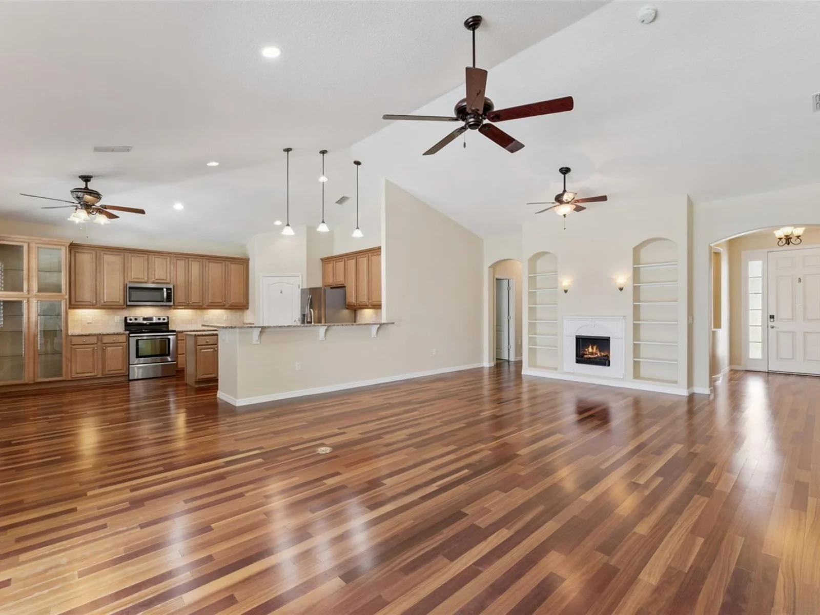 2942 SOUTHERN PINES LOOP, CLERMONT, FL — photo 9