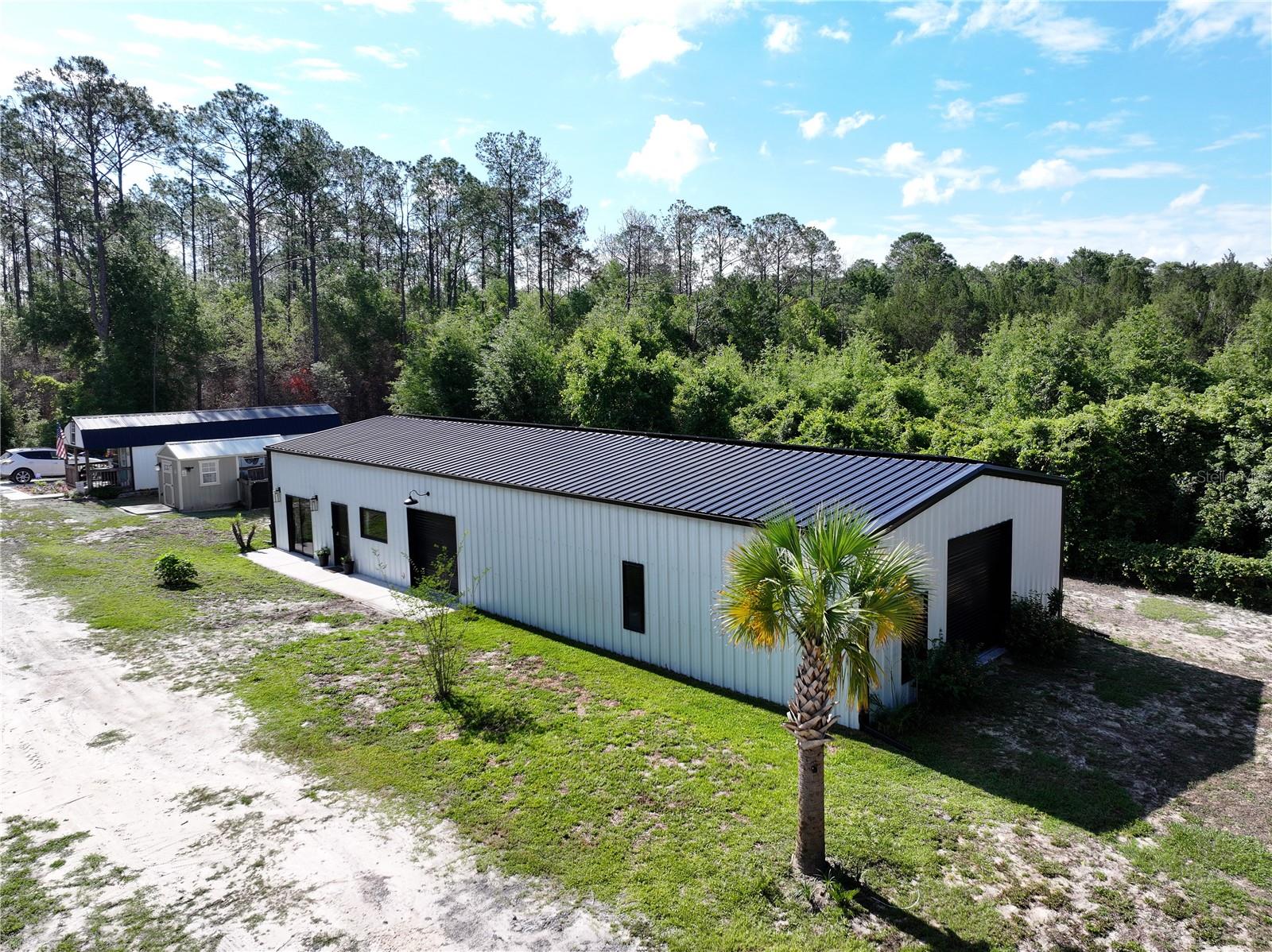 9060 KINDLEWOOD TRL, BROOKSVILLE, FL — photo 57