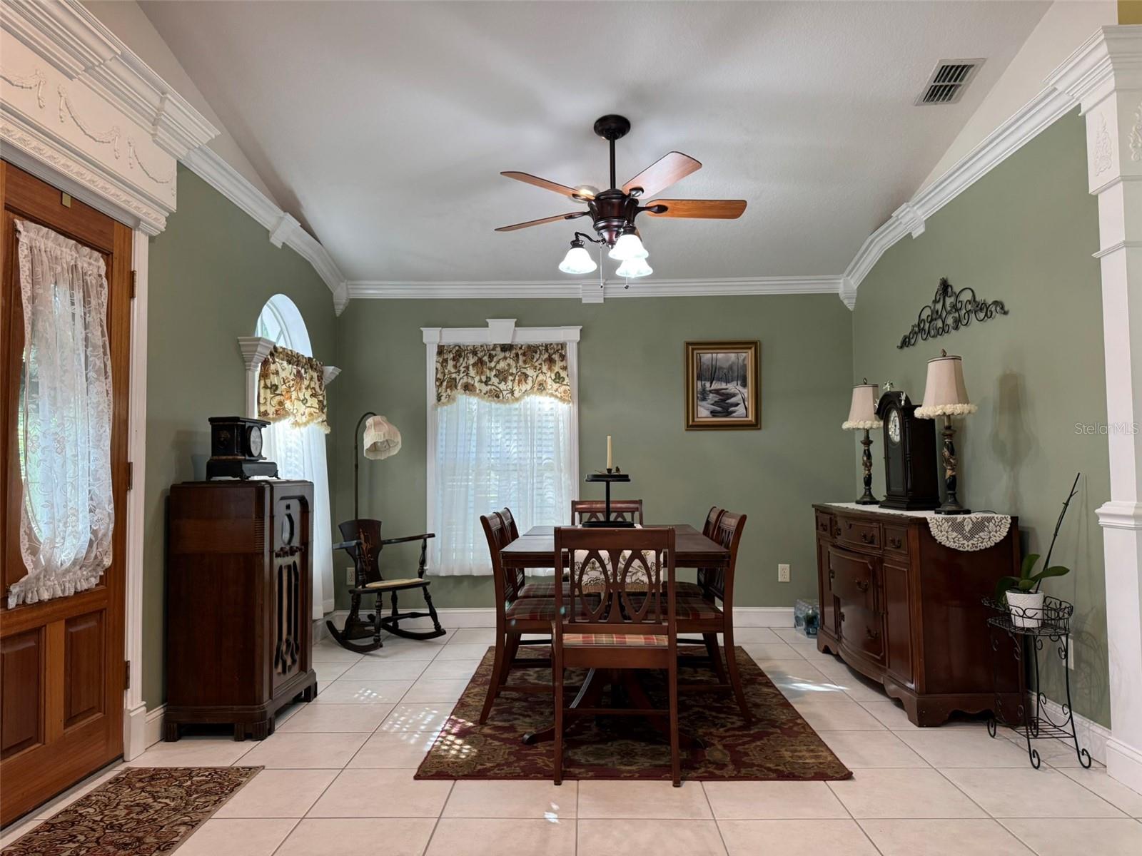 9814 OSLIN ST, TAMPA, FL — photo 3