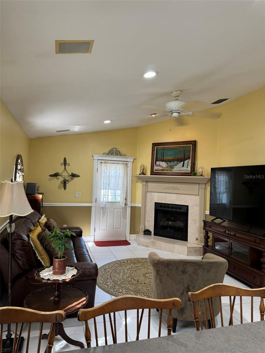 9814 OSLIN ST, TAMPA, FL — photo 15
