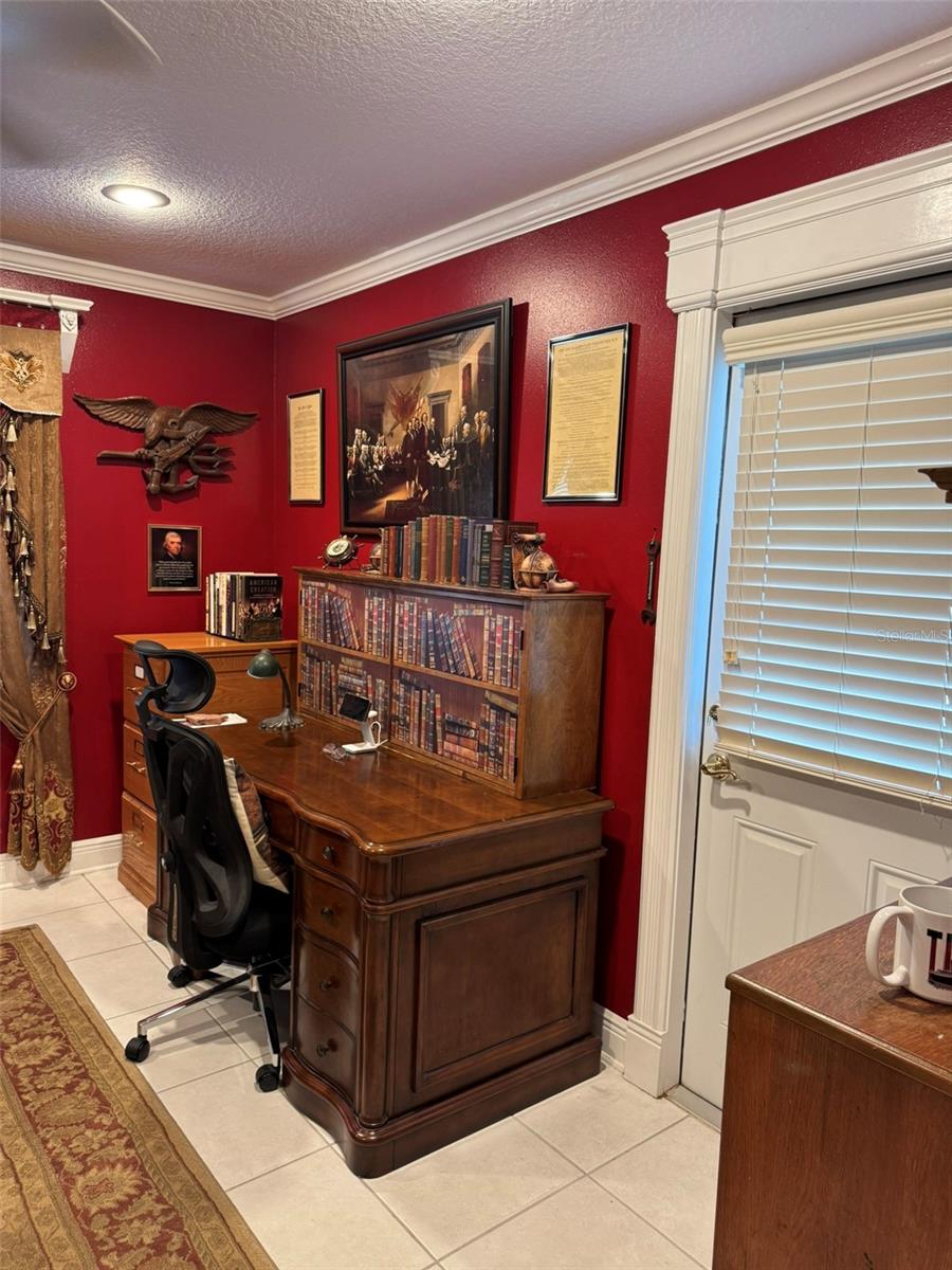9814 OSLIN ST, TAMPA, FL — photo 19