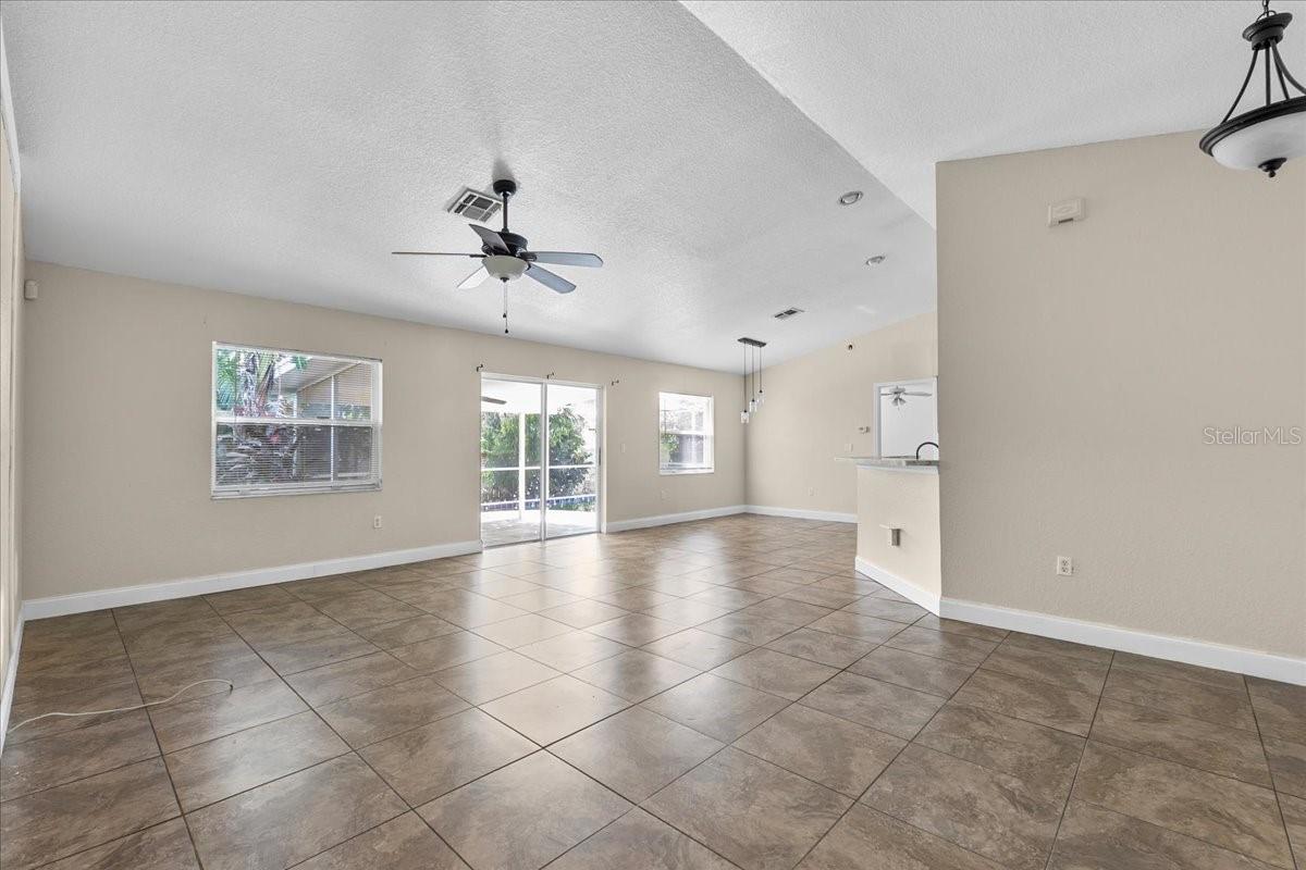 307 STERLING DR, WINTER HAVEN, FL — photo 4