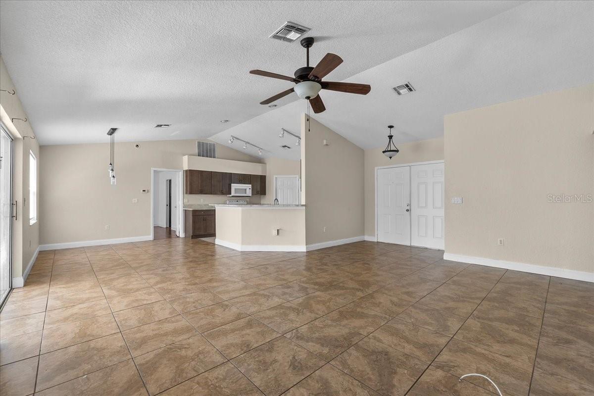 307 STERLING DR, WINTER HAVEN, FL — photo 5