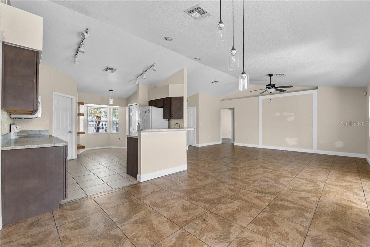 307 STERLING DR, WINTER HAVEN, FL — photo 7