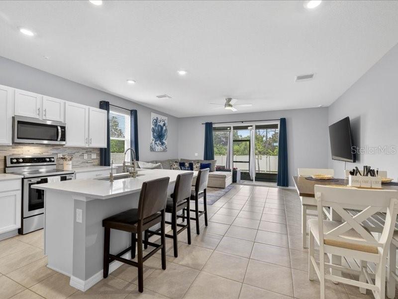 416 MANGROVE SHADE CIR, APOLLO BEACH, FL — photo 8