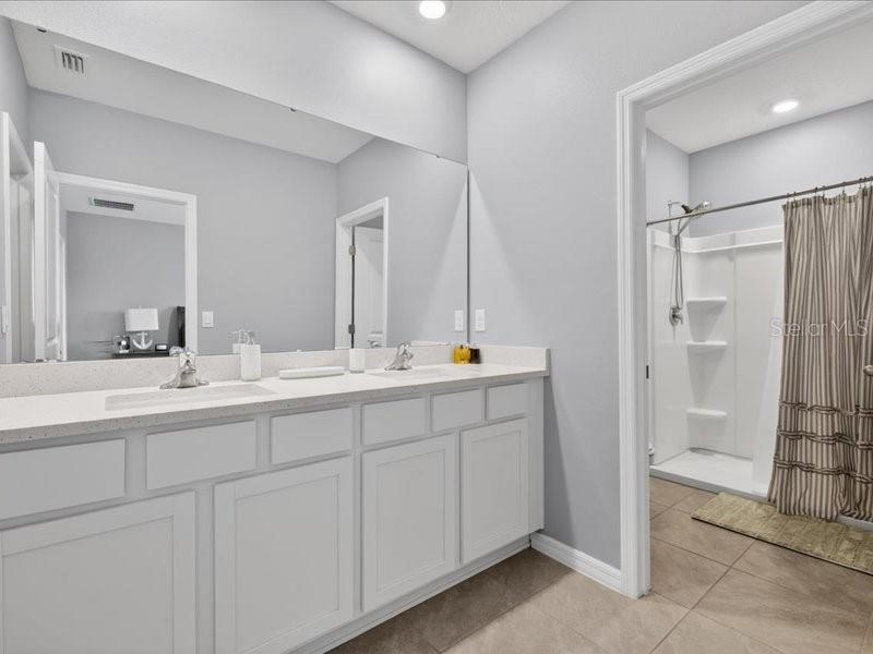 416 MANGROVE SHADE CIR, APOLLO BEACH, FL — photo 38