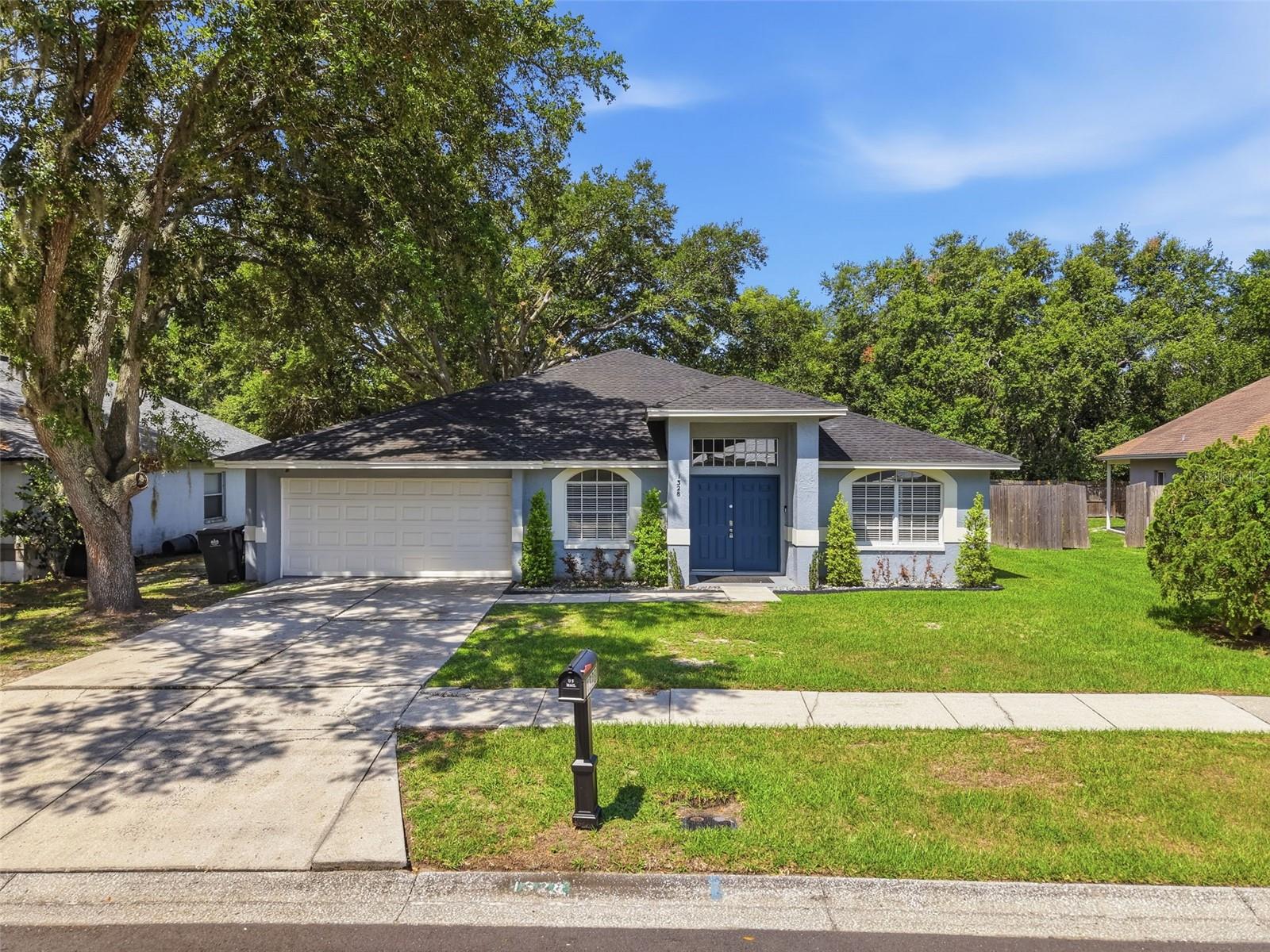 1328 GANGPLANK DR, VALRICO, FL — photo 4