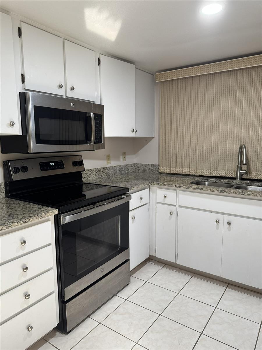 11220 ELDERBERRY DR, PORT RICHEY, FL — photo 25