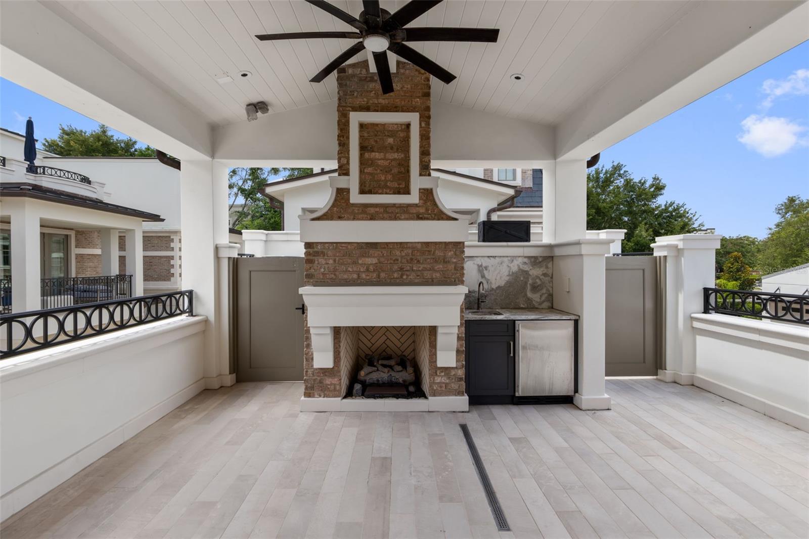 649 N PARK AVE, WINTER PARK, FL — photo 32